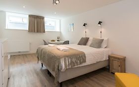 Nassau Canal Suites